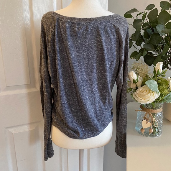 The George Washington University long sleeve t-shirt, size small - Picture 2 of 5